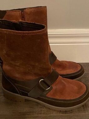 Merrell Mid-Calf Boots